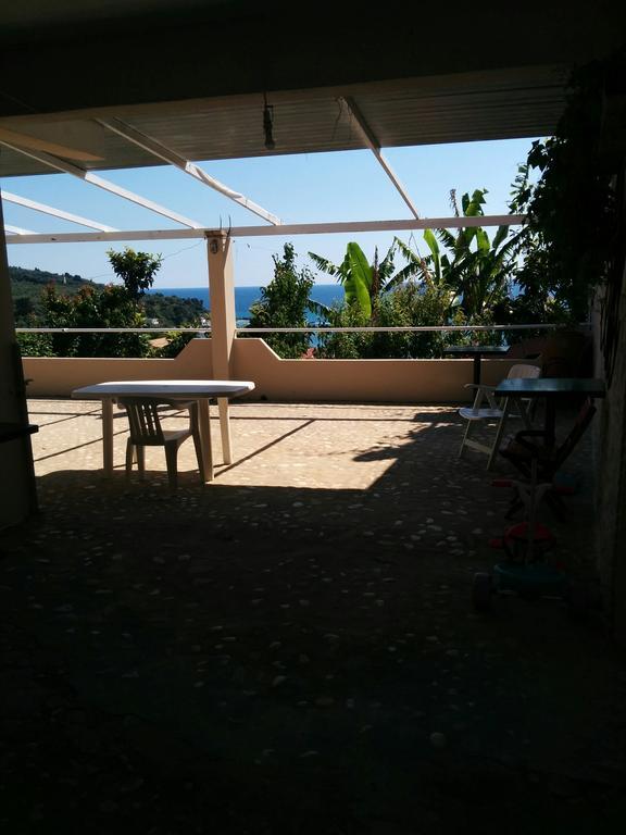 Διαμερίσματα Βαραγγούλης Γιάννης&Λένα Παραμόνας Εξωτερικό φωτογραφία