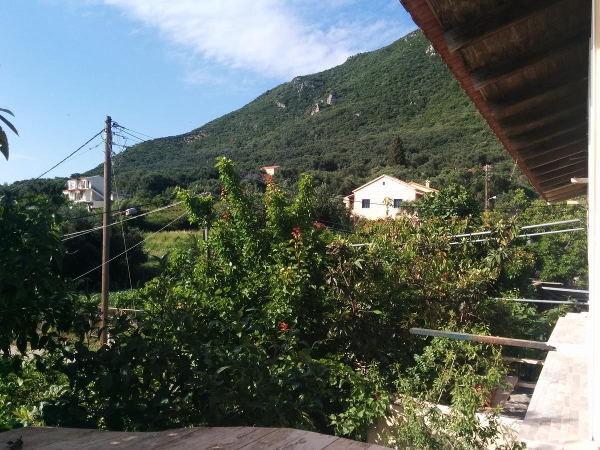 Διαμερίσματα Βαραγγούλης Γιάννης&Λένα Παραμόνας Εξωτερικό φωτογραφία